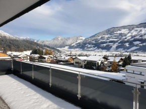 H21 - Modernes Ferienhaus 145qm, 4SZ, Wellnessbereich mit Sauna und Dachterrasse mit Panoramablick, Kühlen und Heizen mit Geothermie